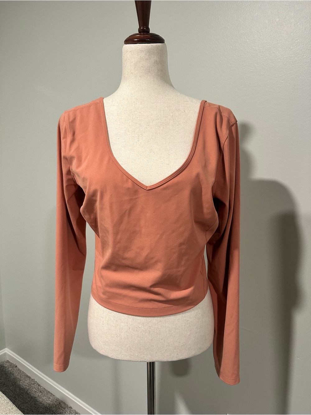 Lululemon long sleeve crop top
